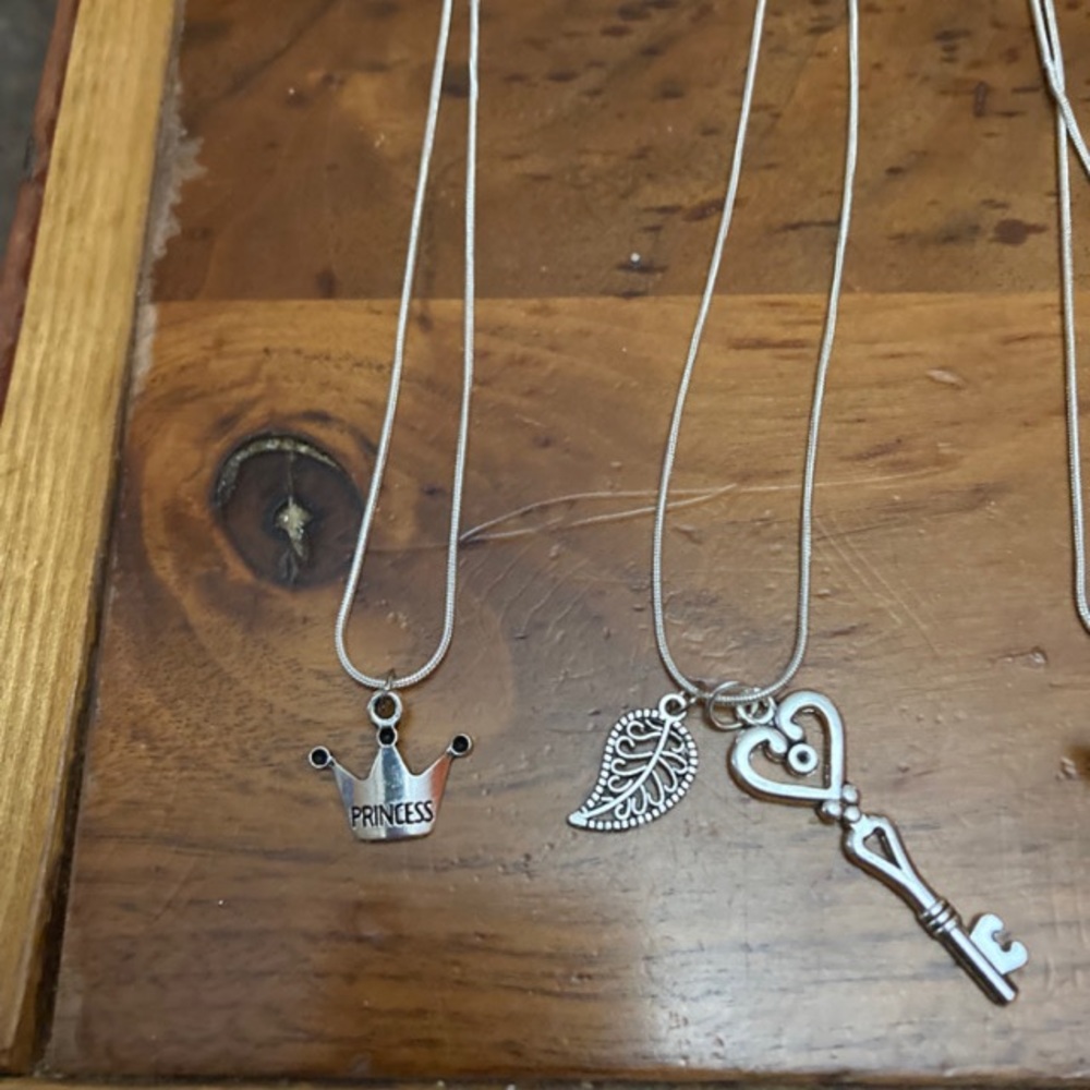 Custom necklaces - Picture 10 of 10